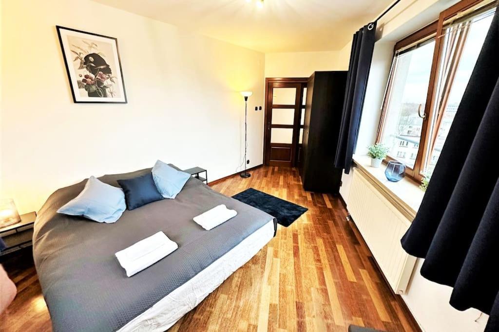Exclusive Penthouse Near Citycenter 120M2 +Netflix Cracovie Extérieur photo
