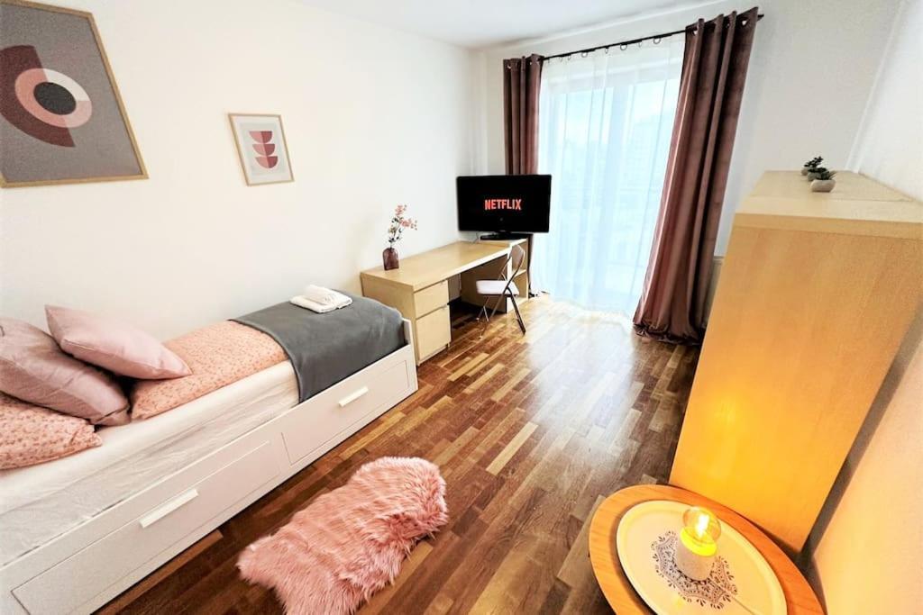Exclusive Penthouse Near Citycenter 120M2 +Netflix Cracovie Extérieur photo