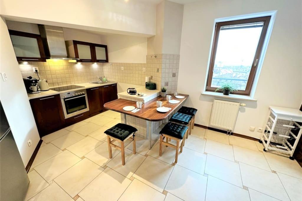 Exclusive Penthouse Near Citycenter 120M2 +Netflix Cracovie Extérieur photo